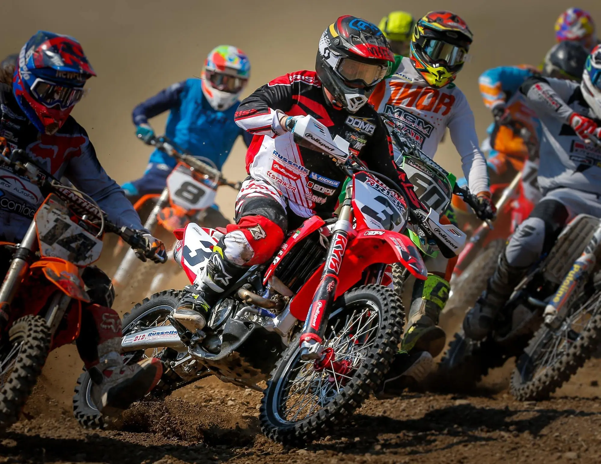 motocross racing scene
