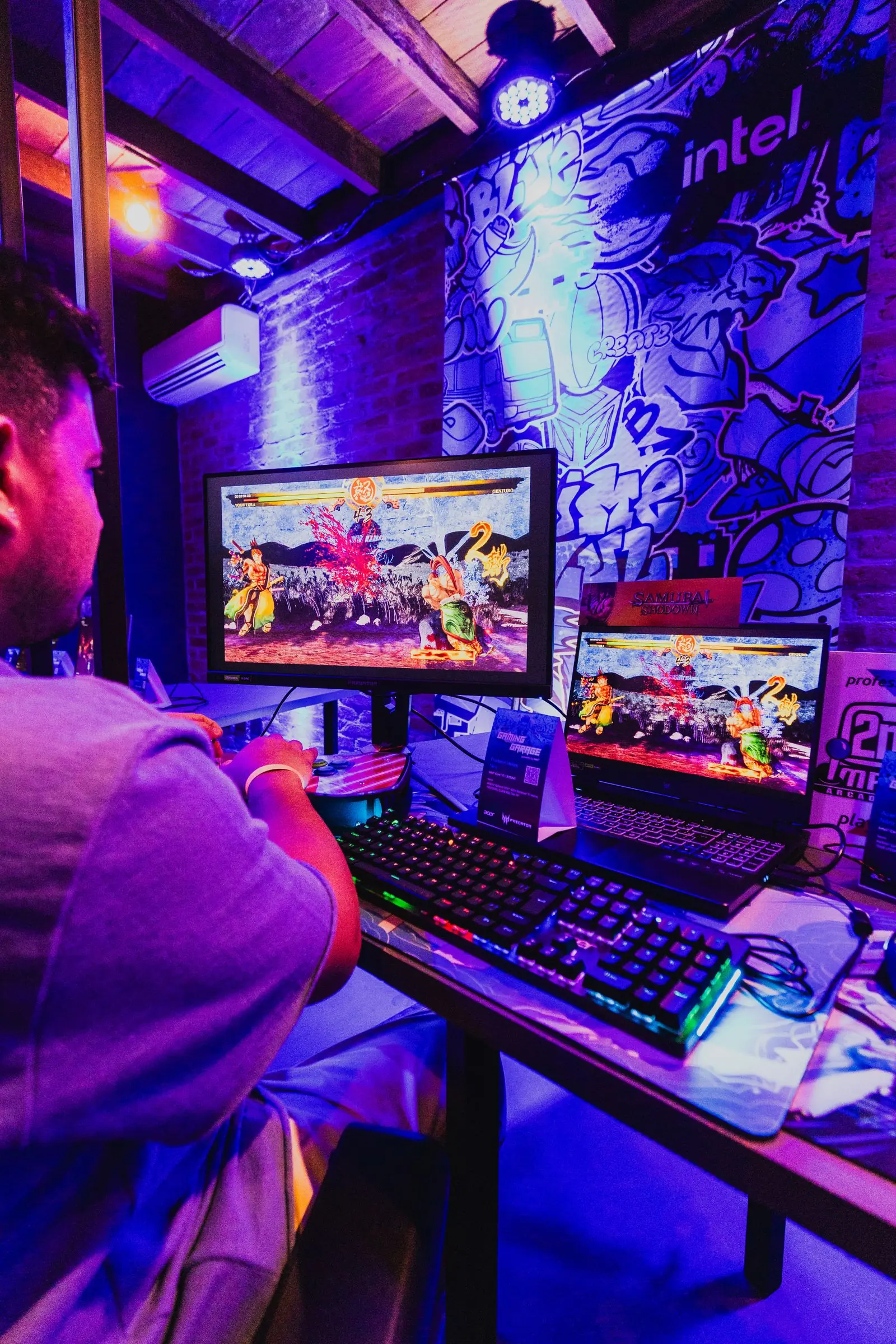 Esports player competing at a PC tournament